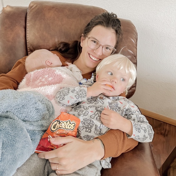 Meet Lexi Thrifts! - Picture 3 of 7